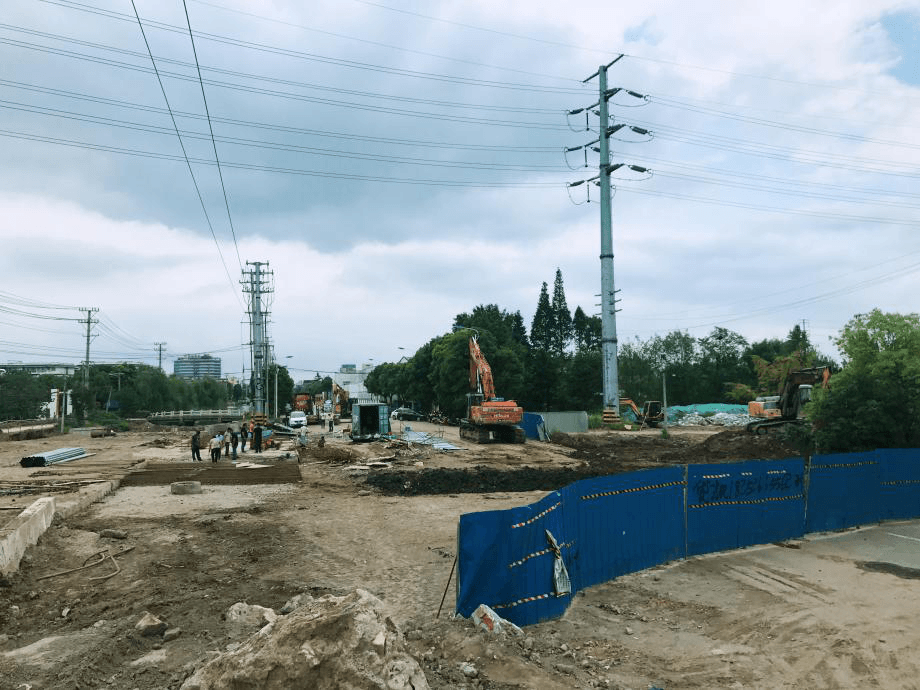 開學(xué)啦!江蘇江河小廣播為您播報(bào)道路信息！